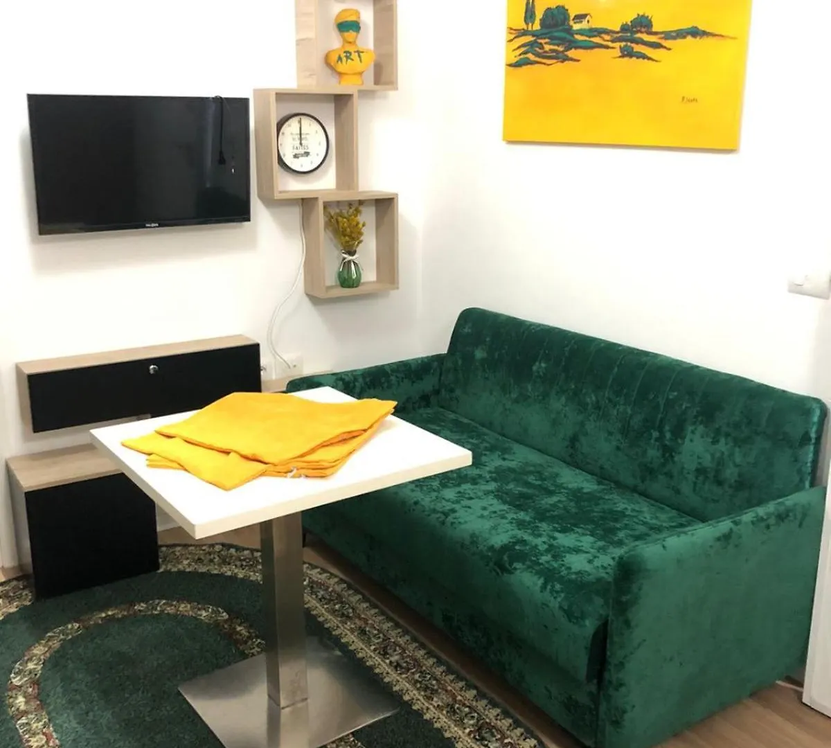 J & A Apartment Tirana
